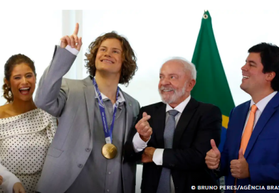 Lula recebe Lucas Pinheiro, medalha de ouro nos Jogos de Inverno
