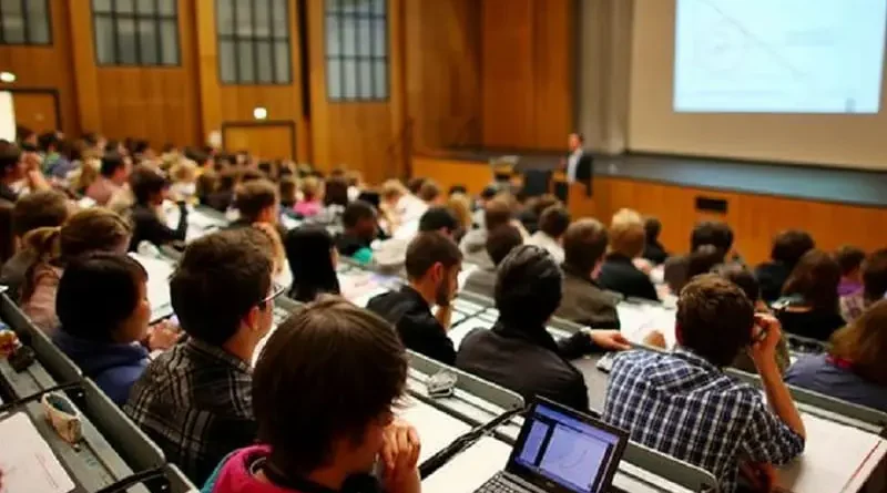 Estudantes sala de aula Misto Brasília