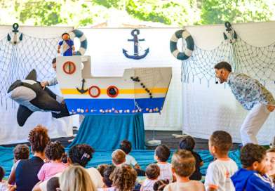 Teatro para crianças celebra a cultura caiçara em Niterói