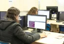 Proposta em análise no Congresso Nacional visa combater a evasão universitária feminina