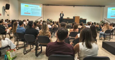 Goiânia recebe palestras e cursos gratuitos para pais sobre os desafios da adolescência 1