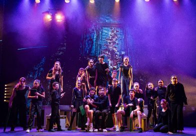 O “Musical dos Musicais” reúne jovens artistas em tributo à Broadway e ao West End em São Paulo