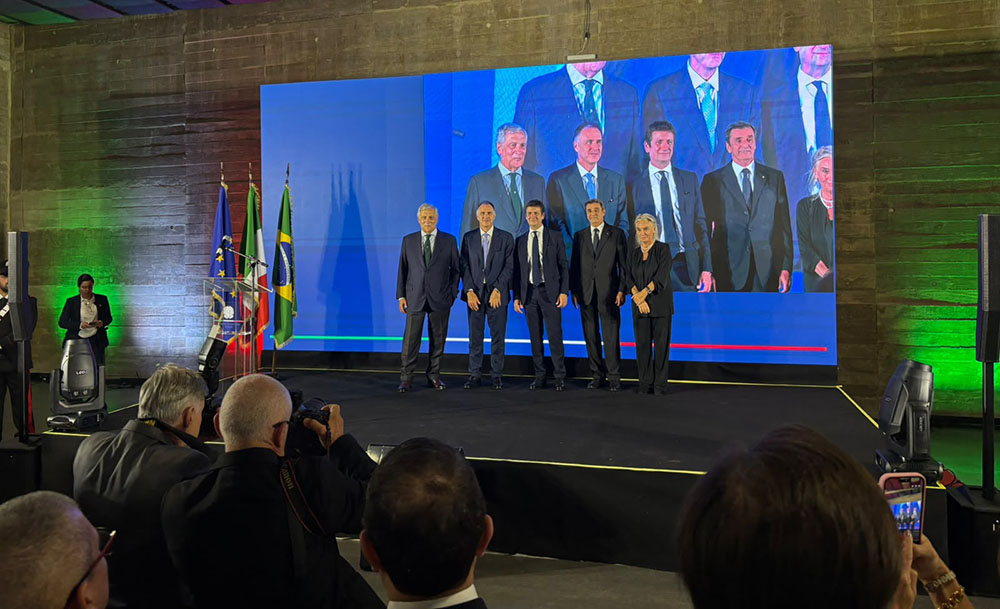 Questionado sobre cidadania em São Paulo, Tajani volta a citar Miami e fala em italianidade “abandonada por gerações”