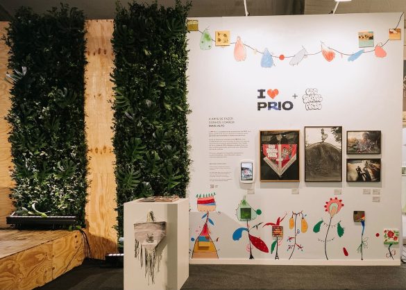 PRIO transforma estande na ArtRio em vitrine para jovens talentos da Cidade de Deus