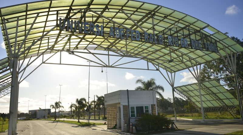 Inscrições vão até 5 de novembro para ingresso no primeiro semestre de 2027; oportunidades são distribuídas em três processos seletivos específicos