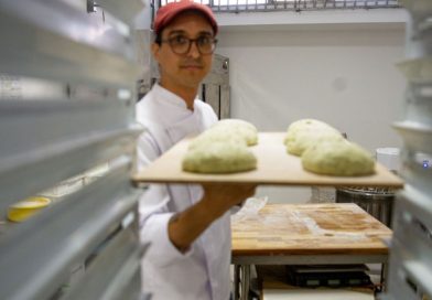 Dia do Pão: empresário brasiliense transforma sonho de infância em padaria artesanal em Brasília, setor de panificação fatura R$ 164,12
