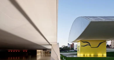 Museu Oscar Niemeyer realiza oficina sensorial inspirada em obra de arte para bebês