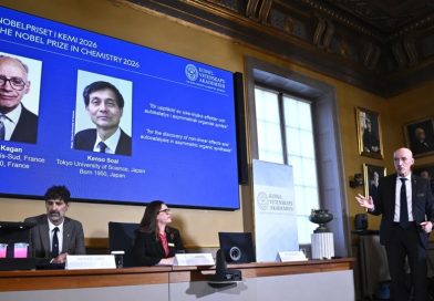 Nobel de Química de 2026 premia avanços no controle de moléculas espelhadas