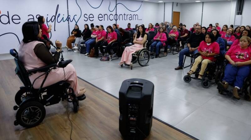 Encontro em Maringá debate saúde preventiva e protagonismo de mulheres com deficiência