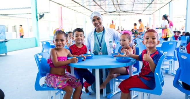 Creches municipais em Maceió garantem cardápio nutritivo e combatem vulnerabilidade infantil